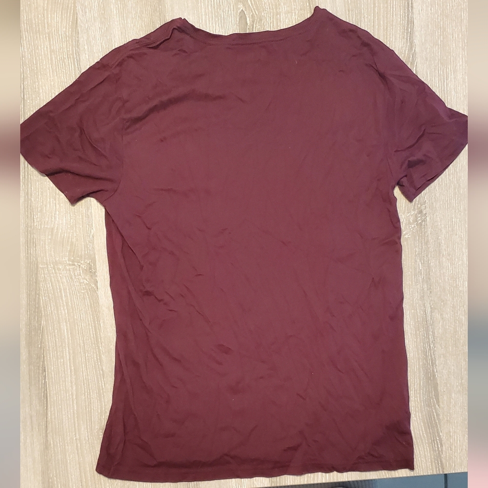 V-Neck - Picture 2 of 2